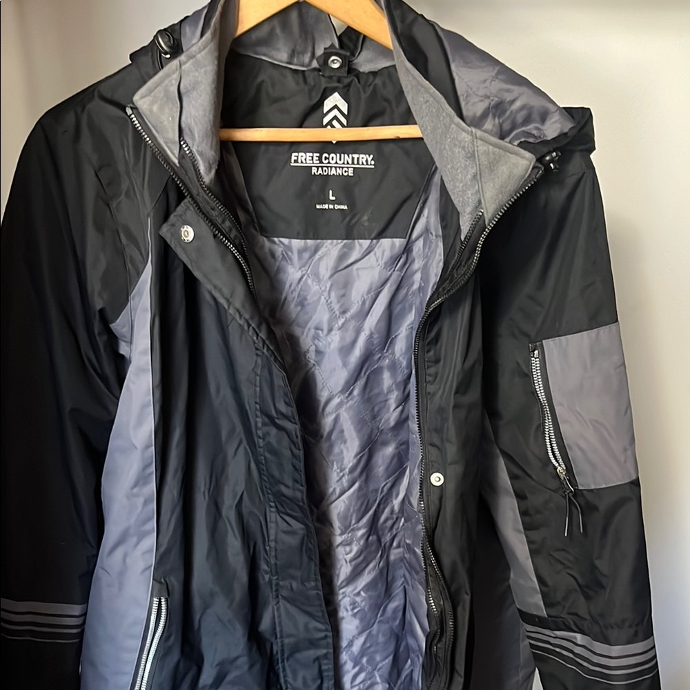 Free Country Black and Gray Ski & Snow Jacket Weather-Resistant